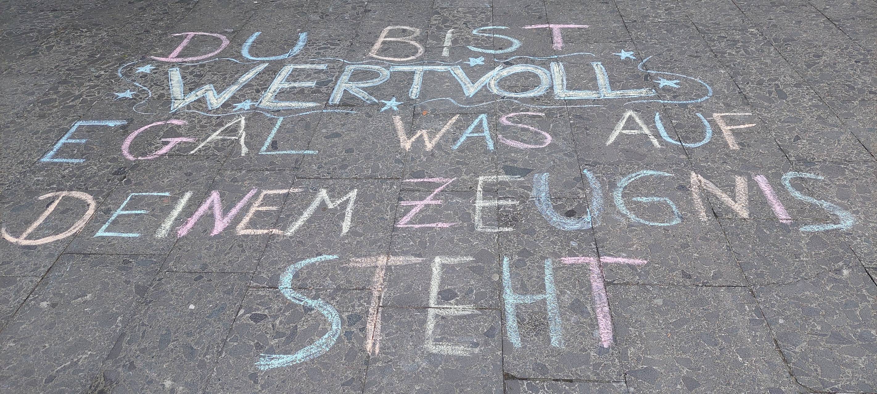 Zeugnistelefon ab Donnerstag geschaltet