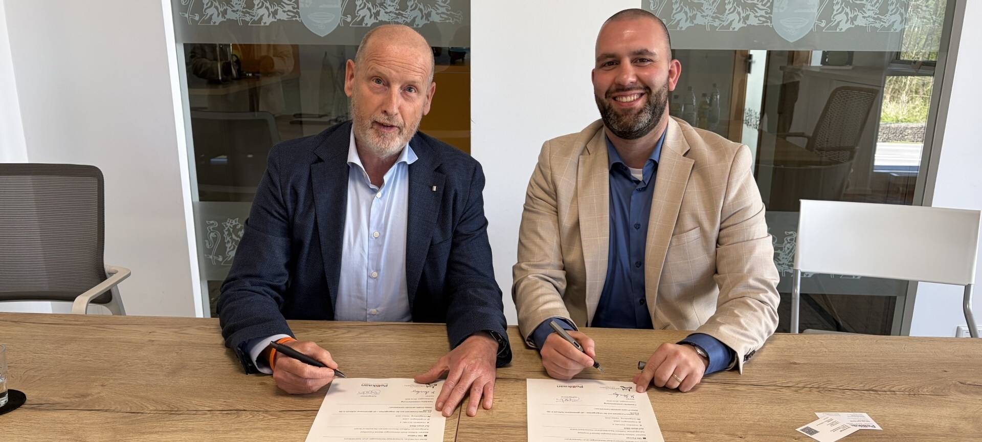 Vertrag unterschrieben: Hückeswagen bekommt Schwimmbad