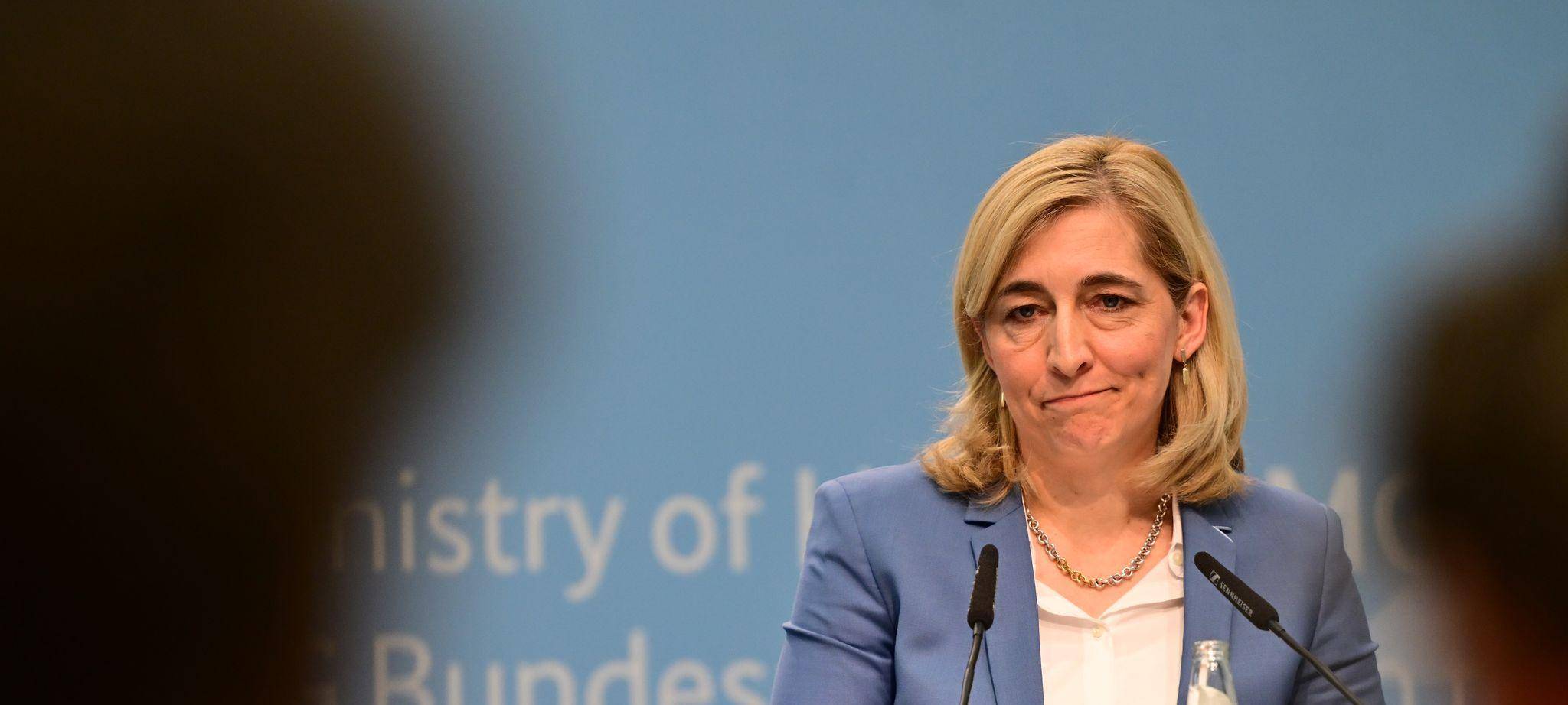 Gesundheitsministerin Nina Warken