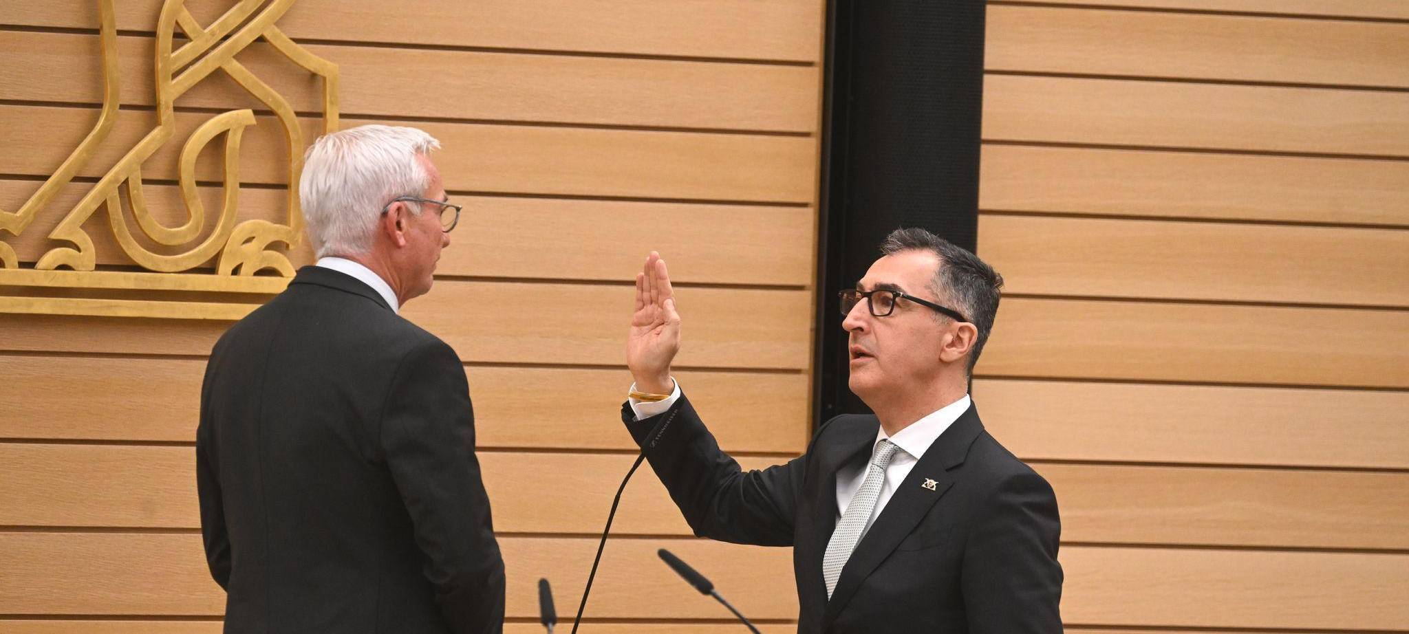 Özdemir wird Ministerpräsident von Baden-Württemberg