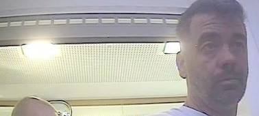 Polizei fahndet nach Raub nach zwei Männern